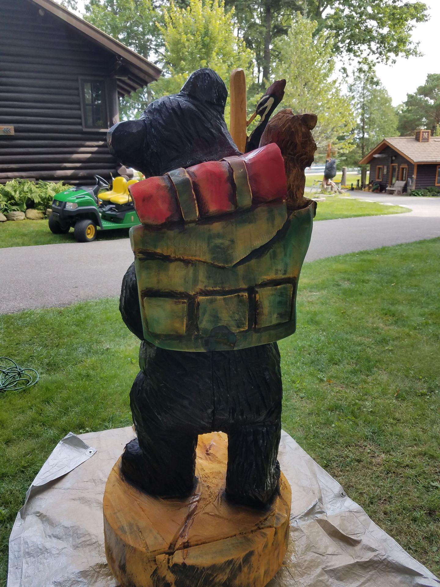 Montoya Chainsaw Carving 24