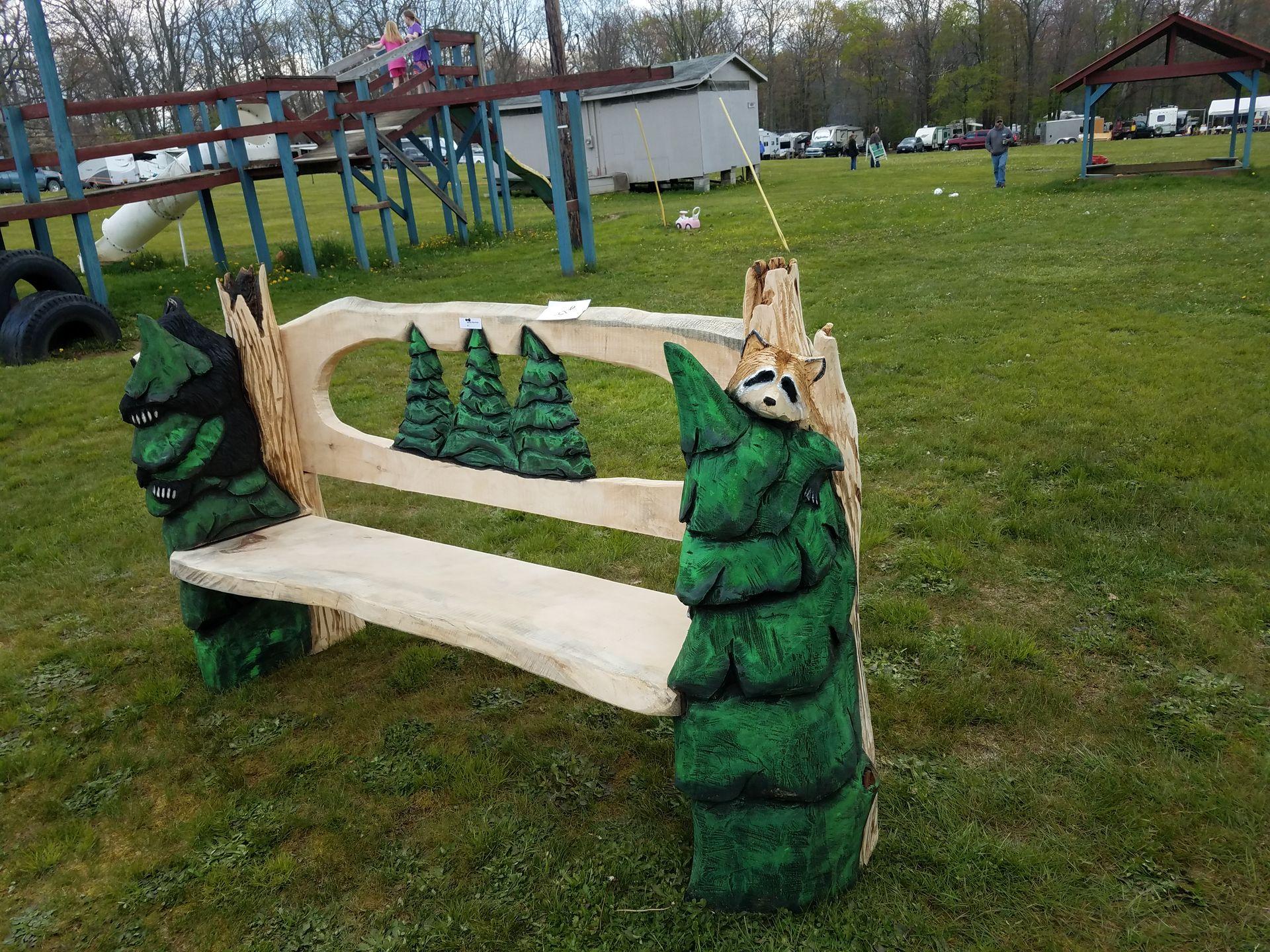 Montoya Chainsaw Carving 35