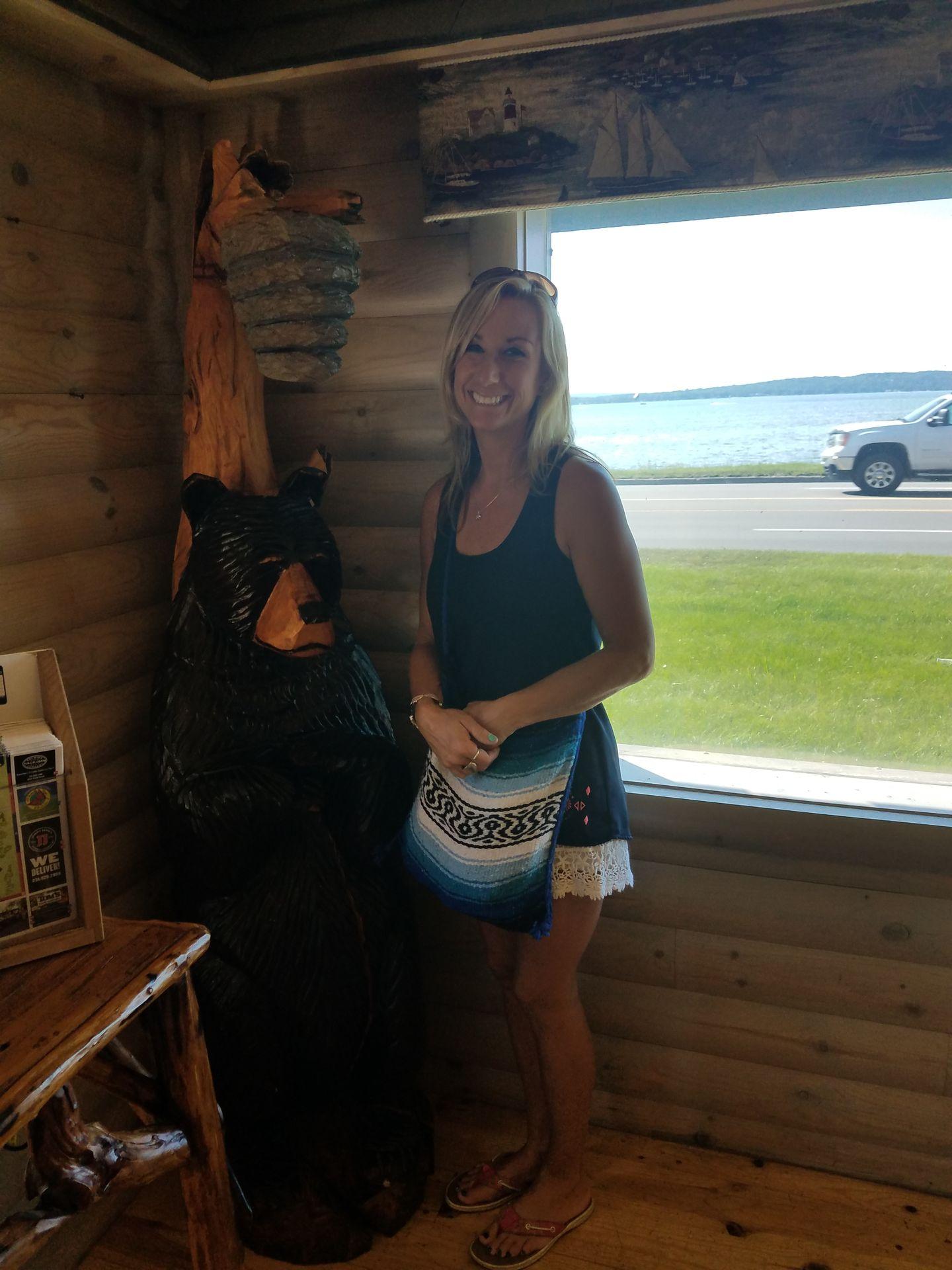 Montoya Chainsaw Carving 36
