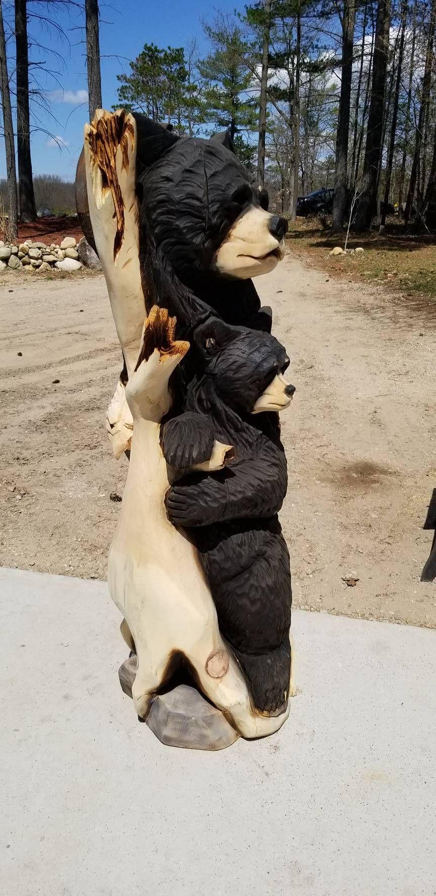 Montoya Chainsaw Carving 39