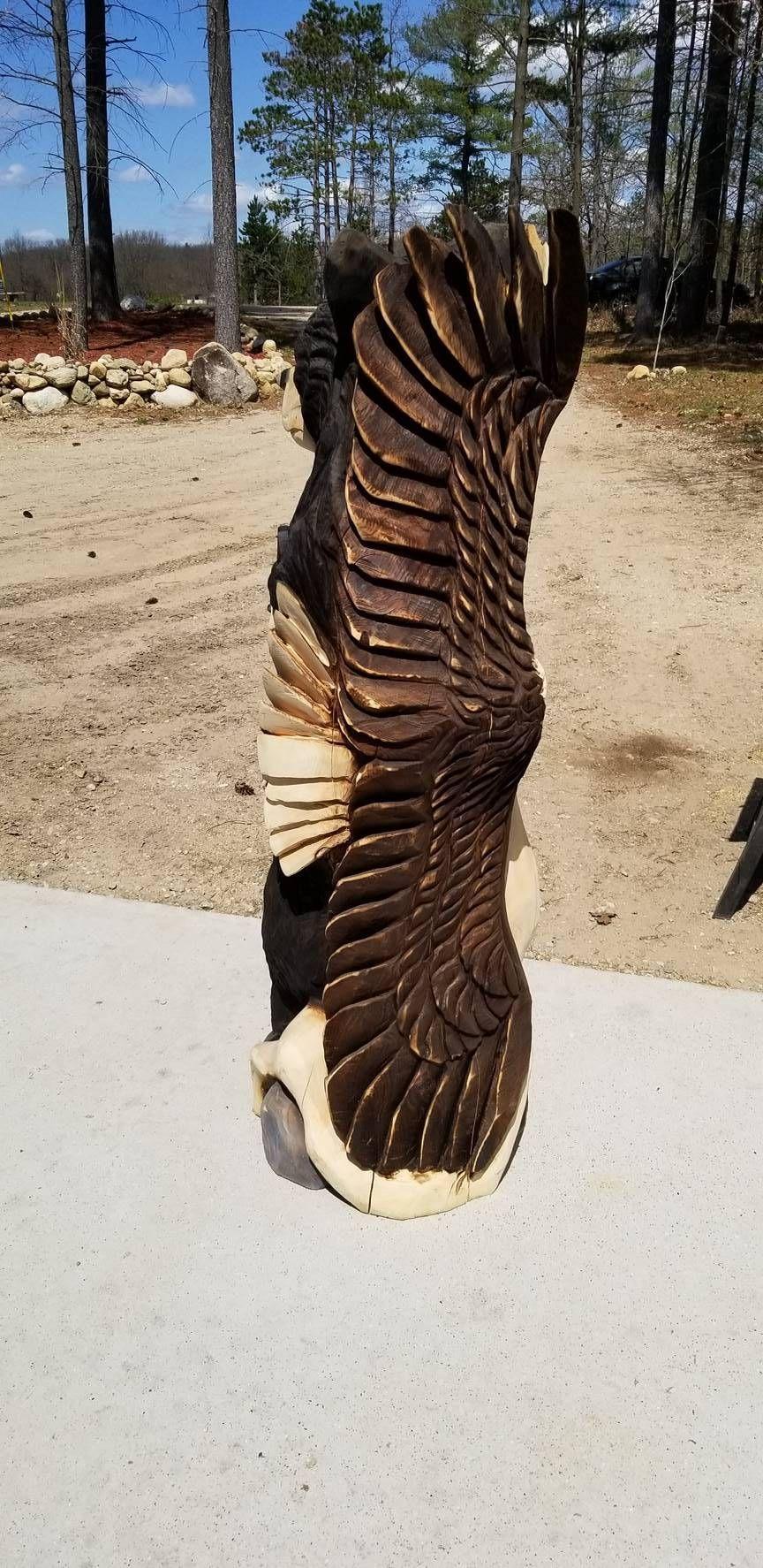 Montoya Chainsaw Carving 40